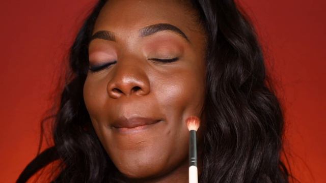 Whats up with the SKIN TINTS!?!? HUDA GLOWISH | Safai Kelly смотреть онлайн