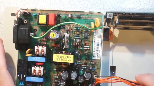 Tektronix TDS210 Digital Oscilloscope Reviewdown.