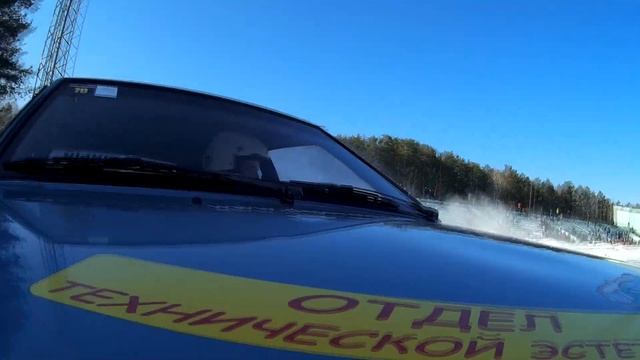 Несколько кадров с автогонок г.Заречный смотреть онлайн