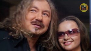 Жена ИГОРЯ НИКОЛАЕВА Юлия Проскурякова и Наташа Королева.