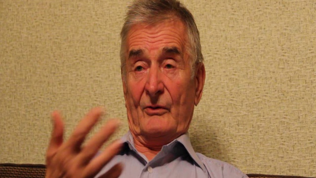 Председатель регионального отделения ДПА Еремин Ю.А. (Кострома) о событиях октября 1993... смотреть онлайн