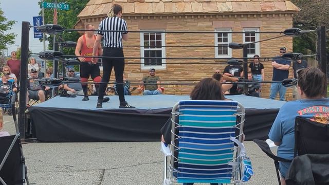 Larry Cooter (c) defends against Jeff Klepper смотреть онлайн