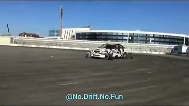Дрифт на переднем приводе?))) смотреть онлайн