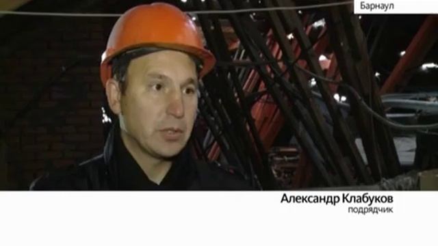 В доме в поселке Южный перекрыто уже 80 % кровли смотреть онлайн