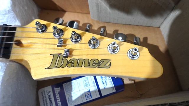 Ibanez azes black (unboxing) смотреть онлайн
