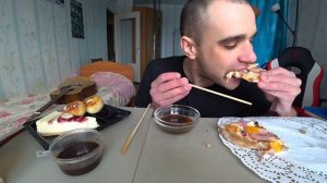МУКБАНГ ПИЦЦА РИМСКАЯ / РОЛЛЫ - ФИЛАДЕЛЬФИЯ / СЫРНИКИ / ЧИЗКЕЙК / ОБЖОР / EATING / Mukbang ASMR АСМР
