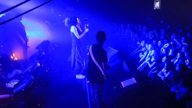 Alai Oli, Kiev, Atlas (2016) - Durge смотреть онлайн