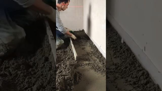 Стяжка теплого пола. Укладка стяжки (часть 3) смотреть онлайн