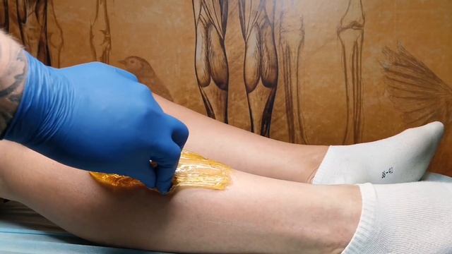 Шугаринг НОГ техникой Розочка | При уч. Роман Воронцов смотреть онлайн