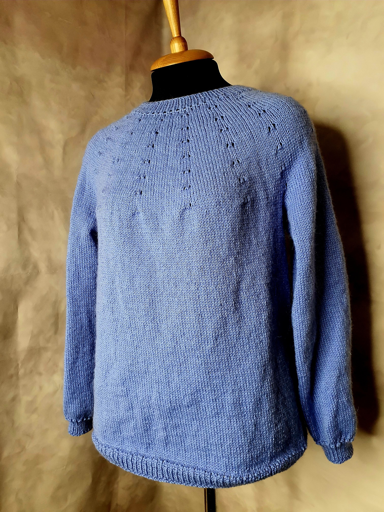 МК по вязанию джемпера с круглой кокеткой. Ч 1.