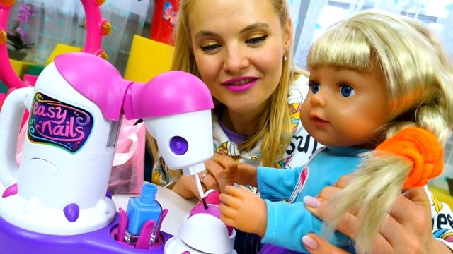 Делаем модный маникюр вместе с Беби Бон - Видео для девочек Школа стилиста - Игра в салон красоты смотреть онлайн