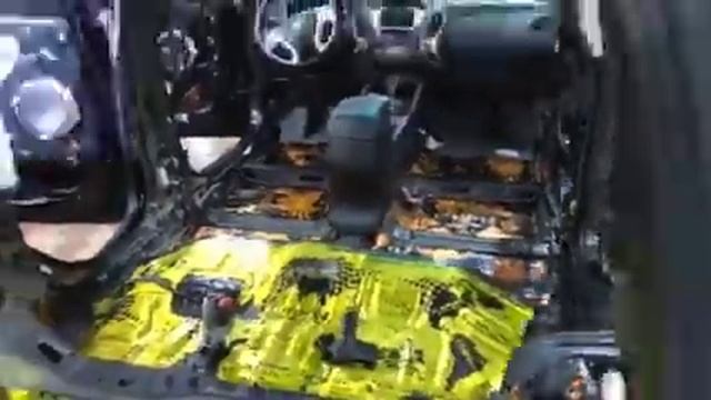 Виброизоляция Hyundai ix35. Получили совершенно новый по ощущениям комфортабельный автомобиль смотреть онлайн
