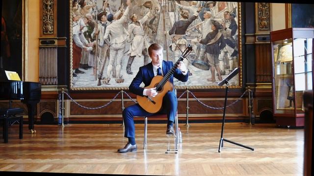 Hans Werner Henze - Drei Tentos, 2nd movement Allegro rubato смотреть онлайн