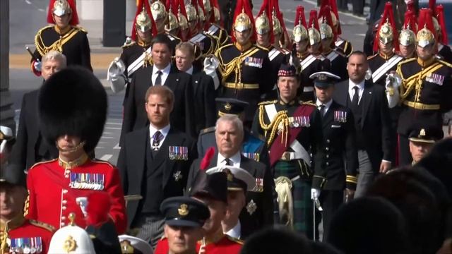 Procession for Queen Elizabeth II смотреть онлайн