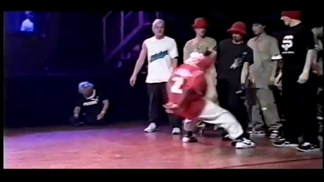 BBOY MACHINE OFFICIAL DVD TRAILER 2009 (The Black Keys- I got mine) смотреть онлайн