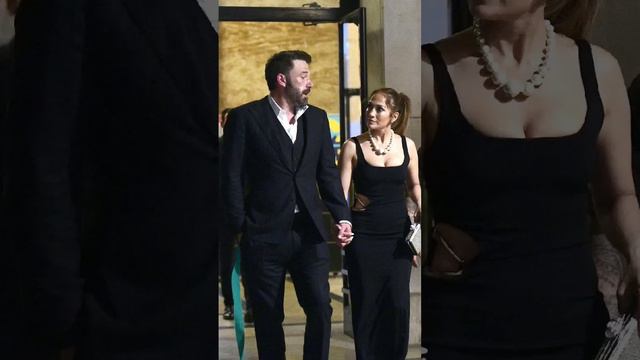 Jennifer Lopez Celebrating Her 53rd Birthday With Husband Ben Affleck In Paris! смотреть онлайн