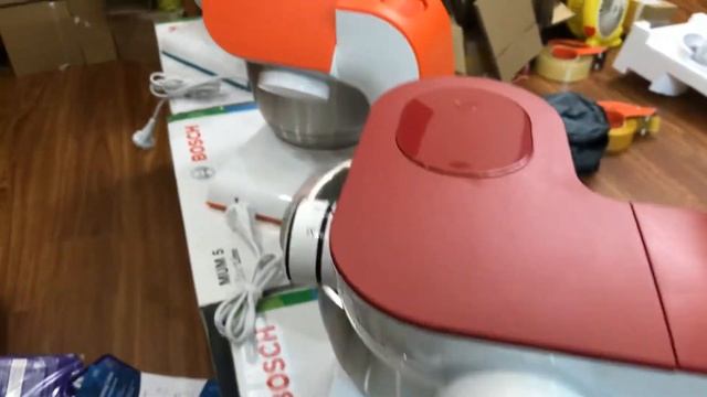 Máy trộn bột đánh trứng Bosch MUM54 900w cao cấp смотреть онлайн