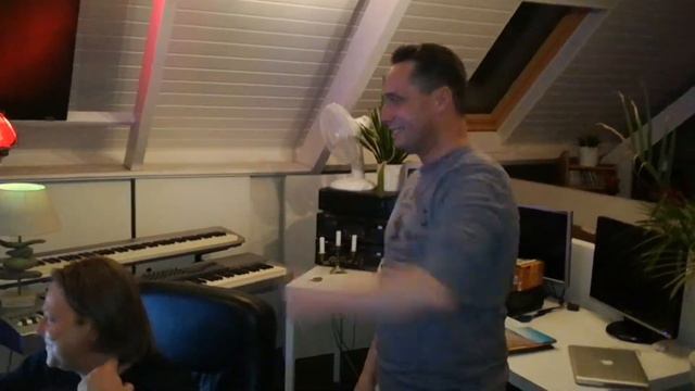 AT STUDIO NANOUCHI WITH DJ PHILIP DJ FRANCO LA CARA AND DJ GUYZMO смотреть онлайн