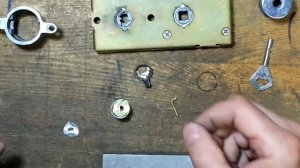 Урок 179. Ремонт секретного механизма замка ШО 25