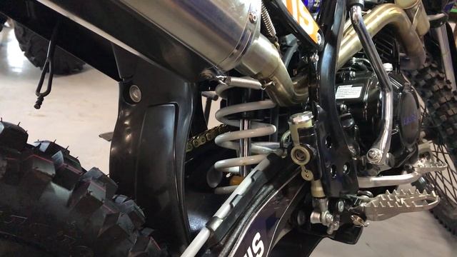 Настройка заднего амортизатора на мотоцикле смотреть онлайн