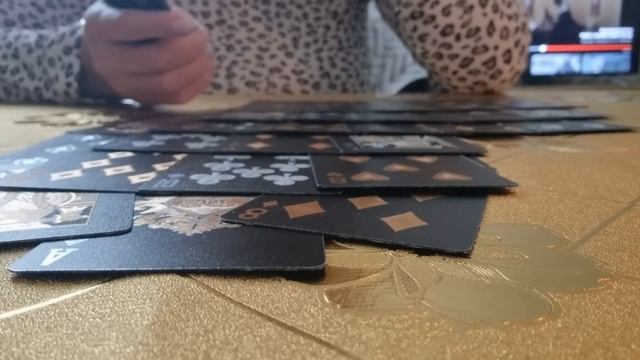 Что происходит в его личной жизни прямо сейчас??????Крестовый король???????????????? смотреть онлайн