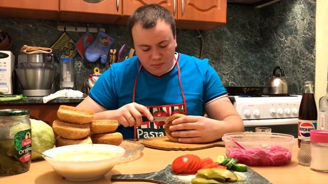 Как сделать бургеры? Burgers. Домашние бургеры.23 Февраля!! Как приготовить Соус для Бургеров? смотреть онлайн