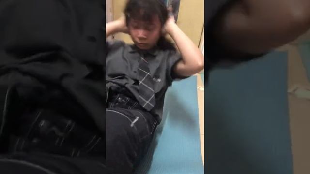 13.12.2020, ТФ-11-18, Чжоу Юань , 45 отжиманий в минуту смотреть онлайн