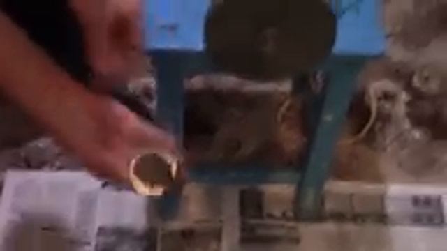 заточка ножа для мясорубки быстро,но не безопасно смотреть онлайн