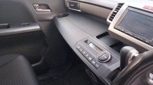 Хонда Фрид Спайк Гибрид (2013 год).