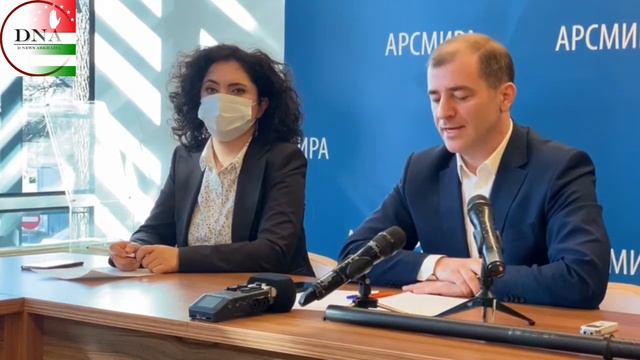 Лидер «АНД» Адгур Ардзинба сегодня на пресс конференции в «Арсмира» прокомментировал слова депутата смотреть онлайн