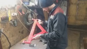 Усиление(обварка)моста Нива и А-образный рычаг .