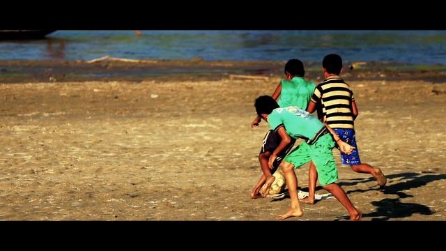 Ball On Barefoot (canon 80d Video Test)