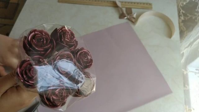 Букет из шоколадных роз смотреть онлайн