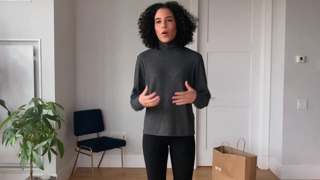 Uniqlo Winter Essentials | Sharlene Radlein смотреть онлайн