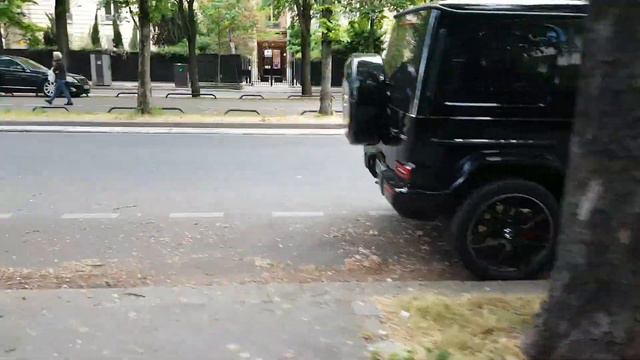 2020 black mercedes g63 amg v8 biturbo iin paris France смотреть онлайн