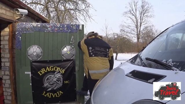 Nissan Primastar не хочет заезжать в гараж. Выезжаем небольшой прогулку