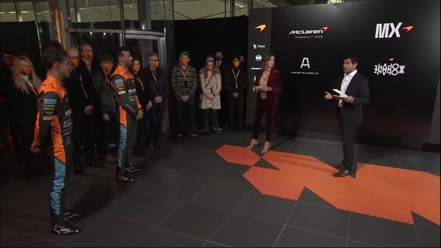 Формула 1. Презентация команды Макларен. Новый болид MCL36. Ландо Норрис и Даниэль Риккардо. смотреть онлайн