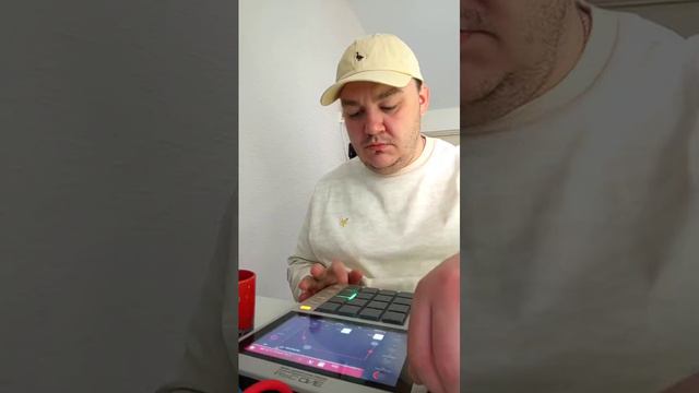 Podzontommusic - Live Beatmaking (AKAI MPC One) Pt.2