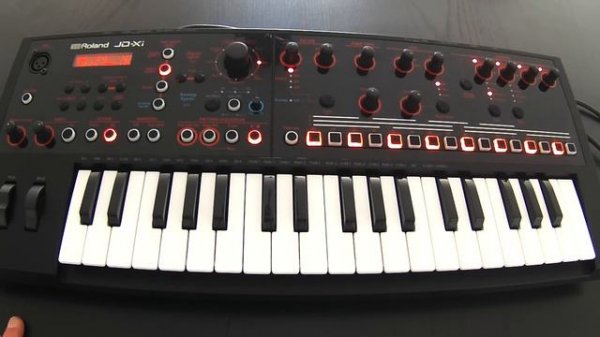 Roland JD-Xi synthesizer  | Play Part 1