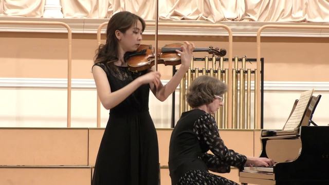 Маргарита Алексеева (скрипка) Юлия Ковалева (фортепиано) - Н.Паганини-Ф. Крейслер "Кампанелла" смотреть онлайн