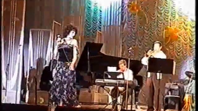 Кремлевский концертный зал 2.wmv смотреть онлайн