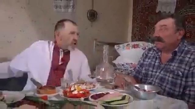 Як кум продавав свою хату! смотреть онлайн