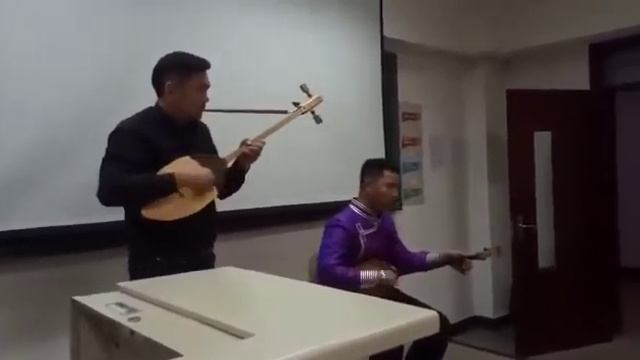 Обучение народных инструментов в Китае Аржан Туденев (Курен кус) смотреть онлайн