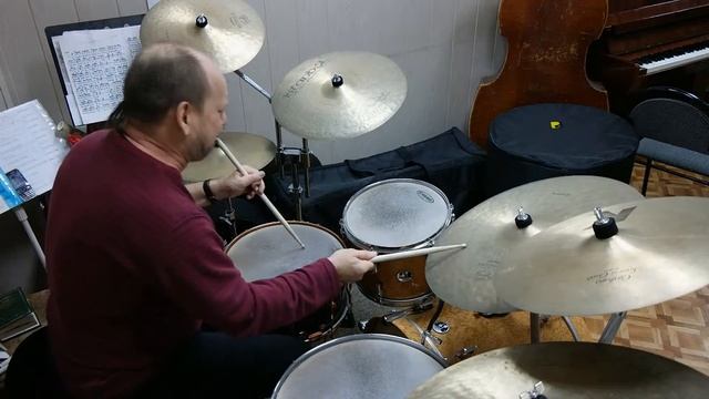 соло на барабанах -  solo on drums    свинг соло свинг SWING -SOLO-SWING