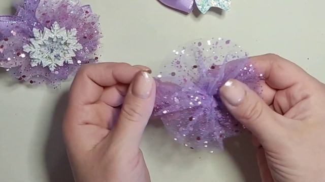 Очень красивые новогодние бантики? Зимние бантики канзаши/ Christmas bow DIY смотреть онлайн