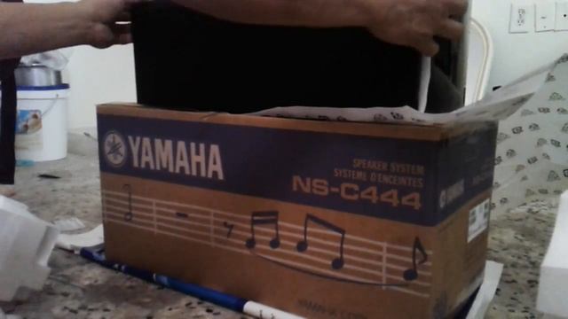 YAMAHA NS C444 смотреть онлайн