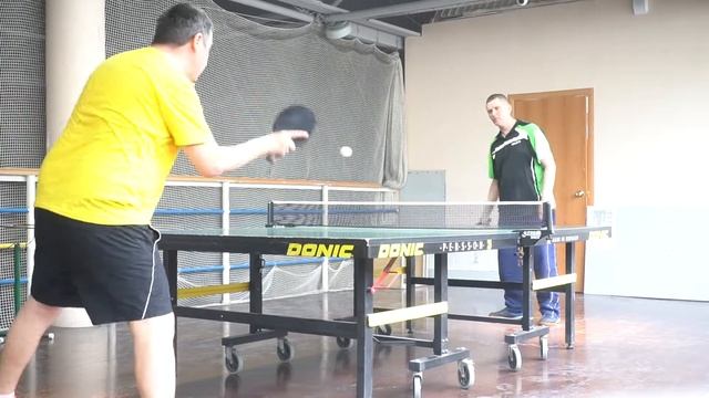 Настольный теннис. Тренировка наката справа смотреть онлайн