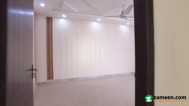 9.8 MARLA FLAT FOR RENT IN E-11 ISLAMABAD смотреть онлайн