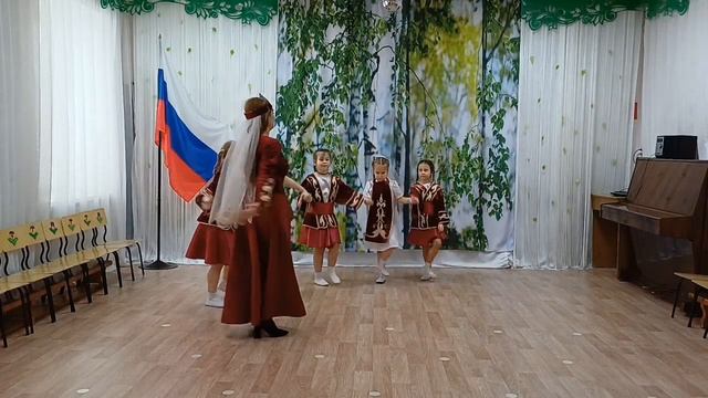 Армянский танец 