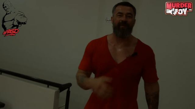 Зачем Сергей Бадюк так часто ездит в Тайланд? смотреть онлайн